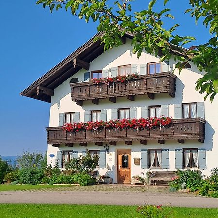 Asbichlerhof Apartment Bad Endorf Ngoại thất bức ảnh